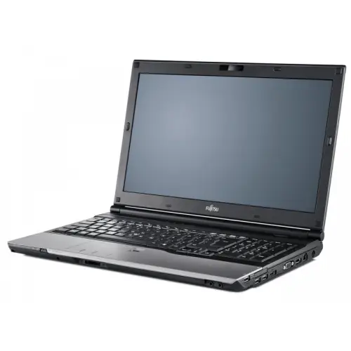 FUJITSU H720 I7-3720QM 8GB 130SSD DVD-RW 15'' Win7Pro